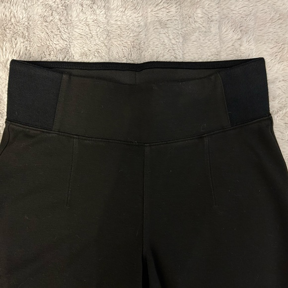 Kit and Ace “Stockholm” Flared Black Pants, size 6 - Picture 3 of 5